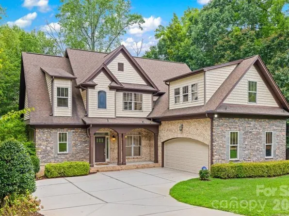 1727 Mineral Springs Rd, Clover, SC 29710