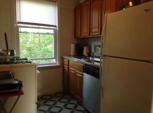3906 44th St, Sunnyside, NY 11104