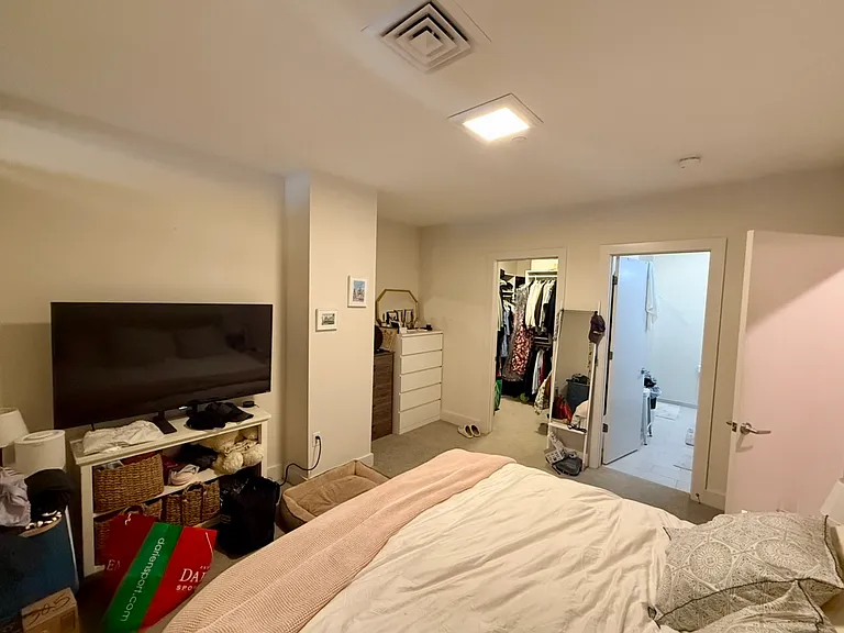 121 Portland St #305 — Photo 7