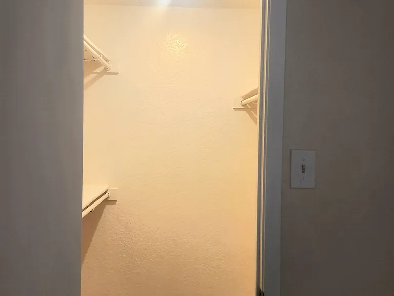 3712 Hulen Park Cir — Photo 19