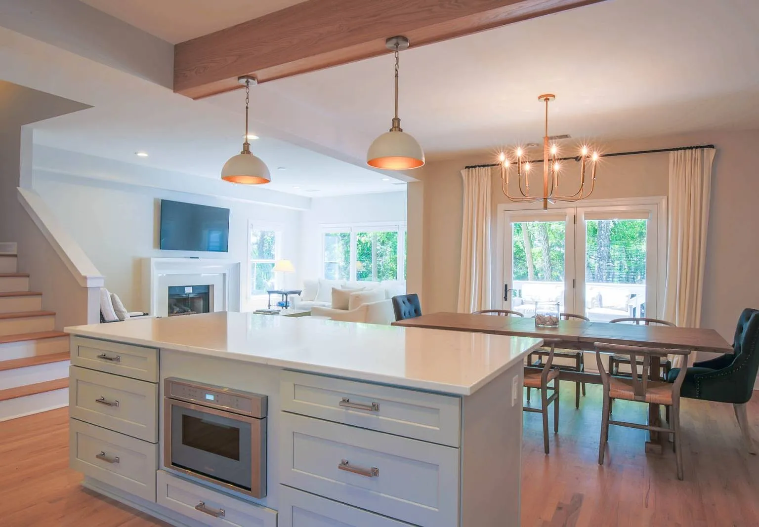 4 bed, 3.5 bath, 2047 sqft, $9,500 — Photo 3