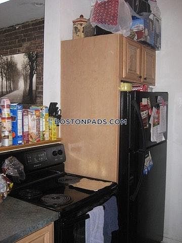 2nd image of 772 Columbus Ave #A5