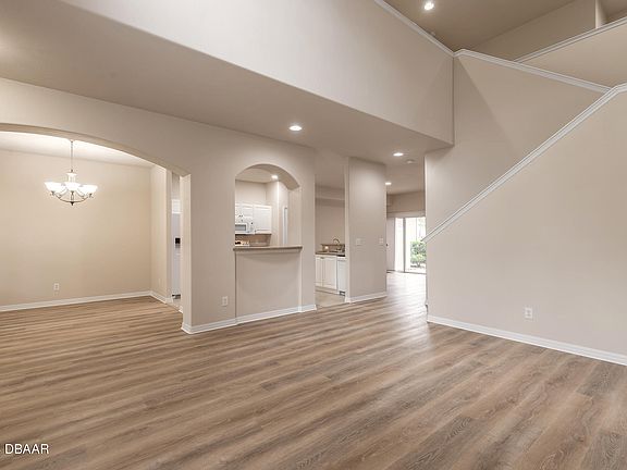 4th image of 3610 Casello Dr