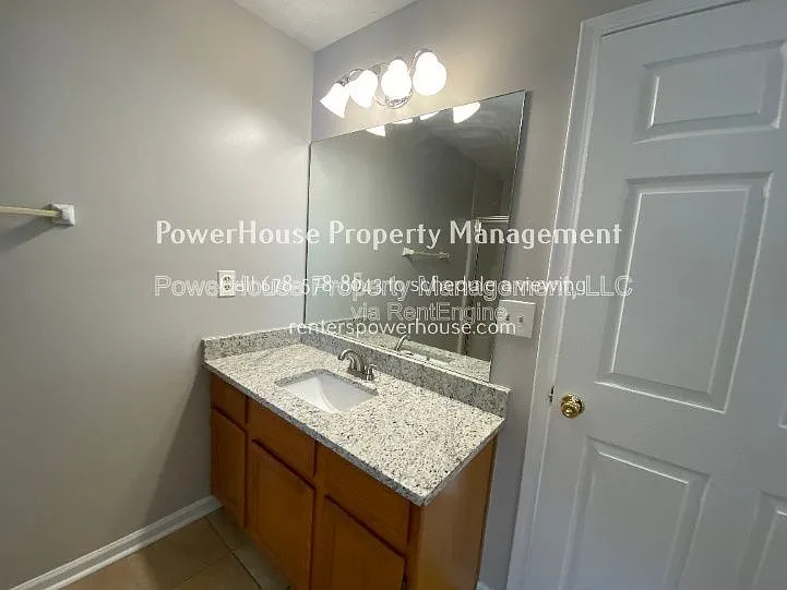 605 Suwanee Lakes Cir — Photo 15