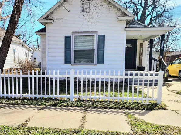 803 E 5th Ave, Hutchinson, KS 67501