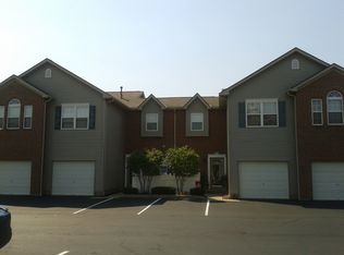 825 Mystic Pointe Dr, Lewis Center, OH
