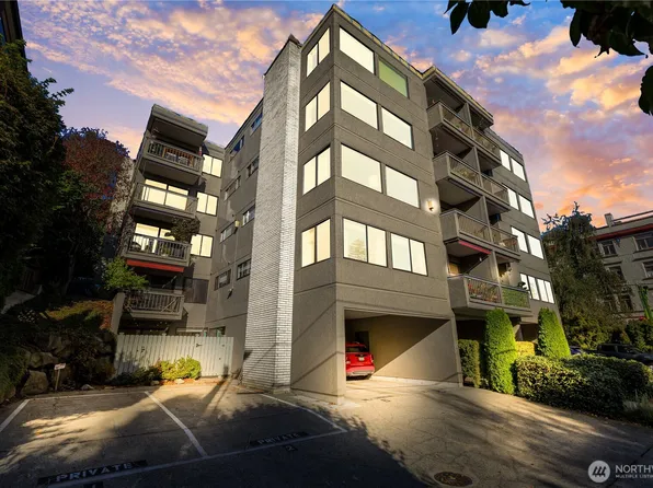 654 W Olympic Place #101, Seattle, WA 98119