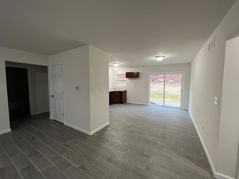 House on 5 acres 3 beds, 2 baths — Photo 9