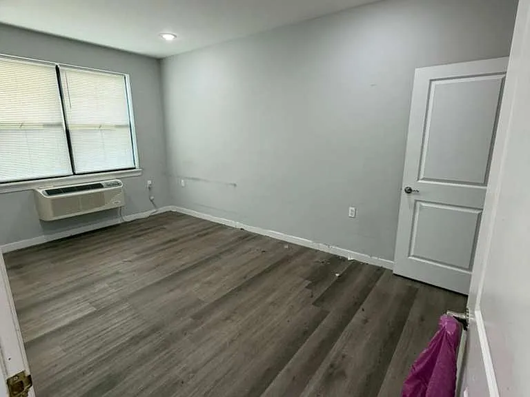 168 Rosa Parks Blvd #1 — Photo 6