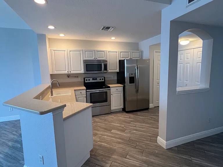 4240 Liron Ave #101 — Photo 11