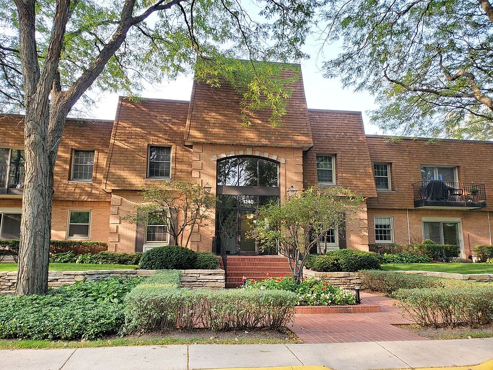 1st image of 1240 Park Ave W APT 311