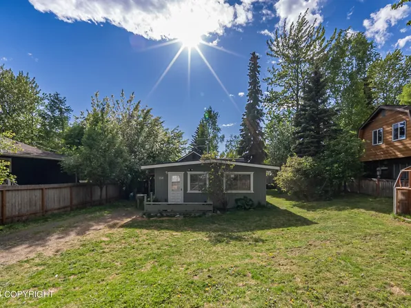 5514 Cope St, Anchorage, AK 99518