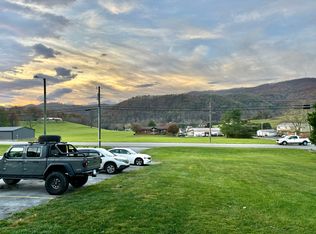 1832 N Main Ave #B2, Erwin, TN 37650