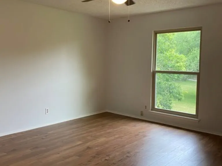 5010 Arbor Ridge Dr — Photo 11
