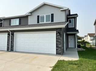 413 La Paz Ave #413, Bismarck, ND 58503