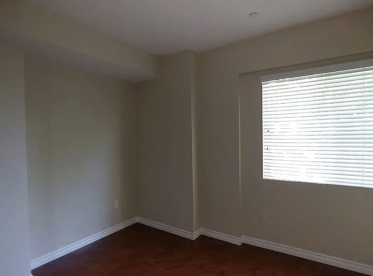 Almeria Townhomes — Photo 49