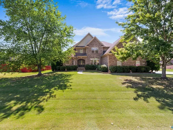 185 Valley Stone Rd, Huntsville, AL 35811