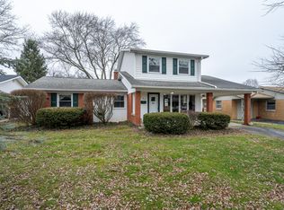 827 Gardenside Dr, Greencastle, IN 46135