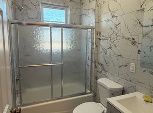 24 Loudoun St #4, Yonkers, NY 10705