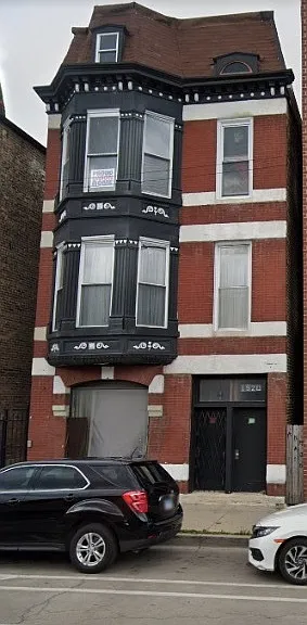 1920 W Cermak Rd — Photo 13