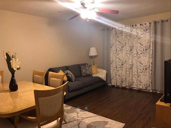 3rd image of 142 Coale Ave Floor 1