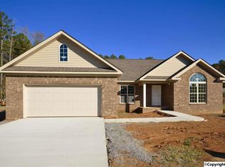308 Dominion Dr NE, Hartselle, AL 35640