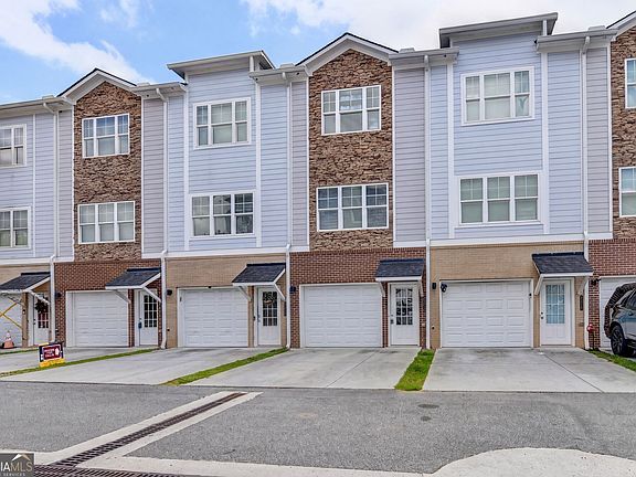 2nd image of 2017 Ocean Dr NW