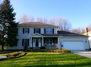 31375 Arthur Rd, Solon, OH 44139