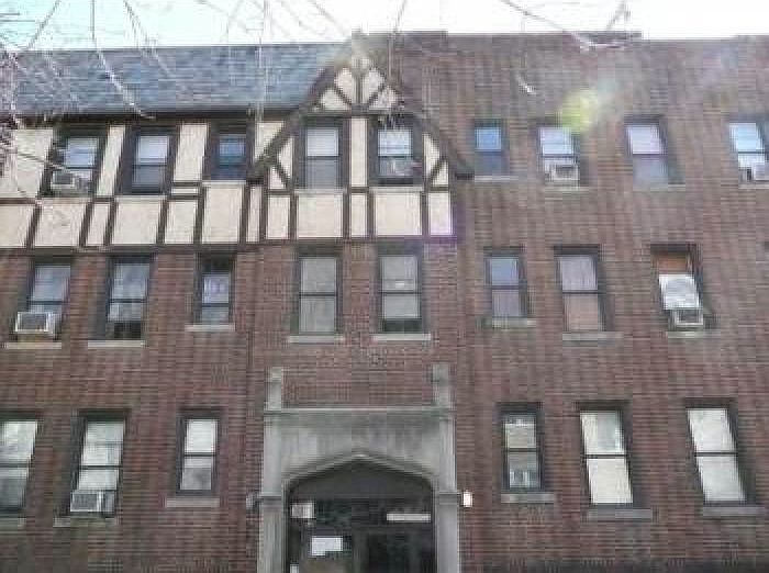 1st image of 553 Undercliff Ave #18