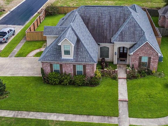 4th image of 312 Moss Creek Dr