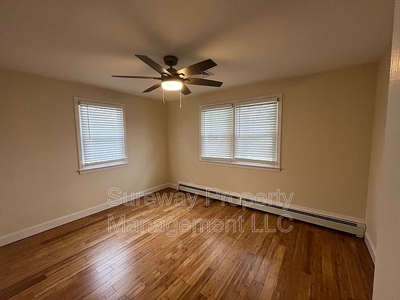 4th image of 54 3rd Bayway