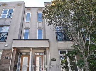 973 The Queensway, Toronto, ON M8Z1P3