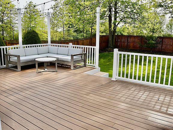 Rear Deck