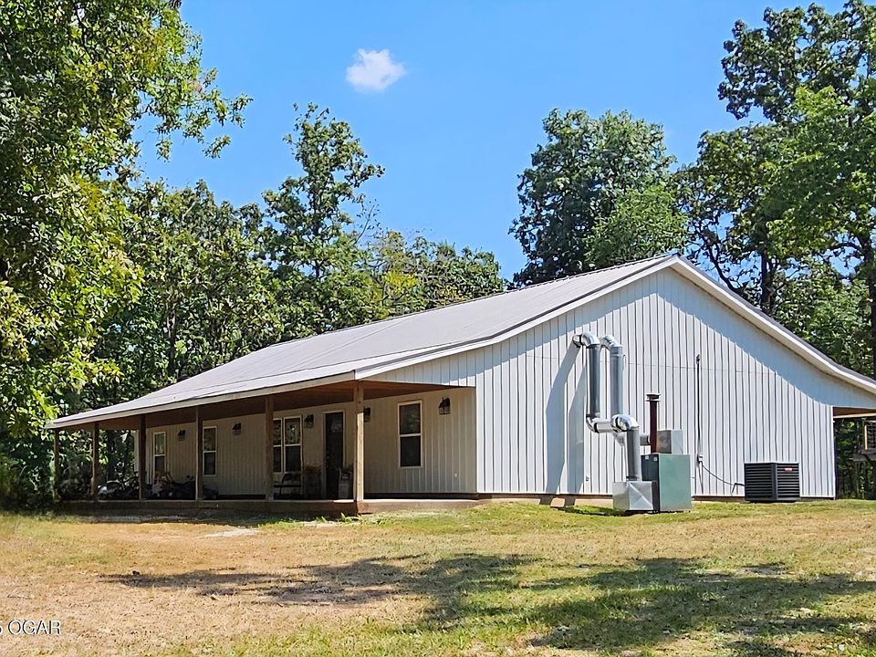 5711 Westview-front