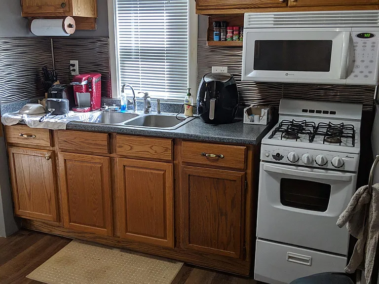 605 E Main St #3 — Photo 11