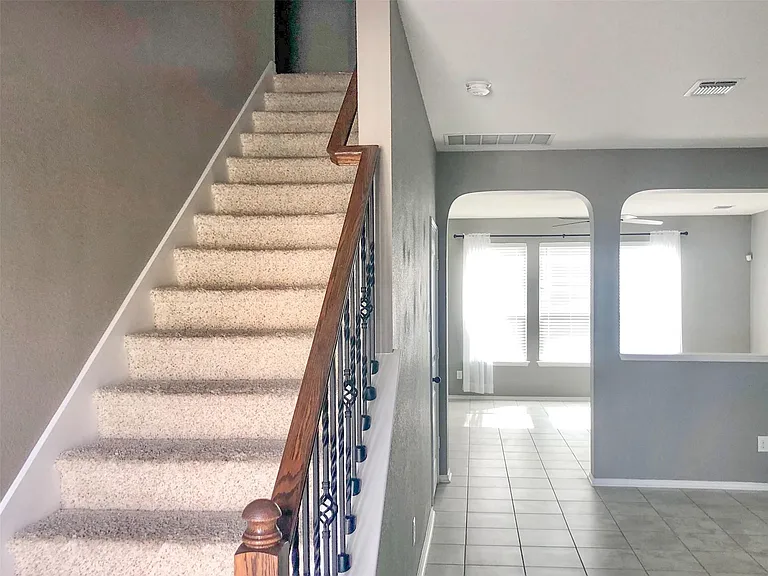 1649 Bovina Dr — Photo 11