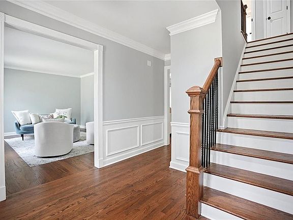 4th image of 104 Crabapple Springs Dr