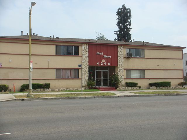 1st image of 4240 S Figueroa St APT 6
