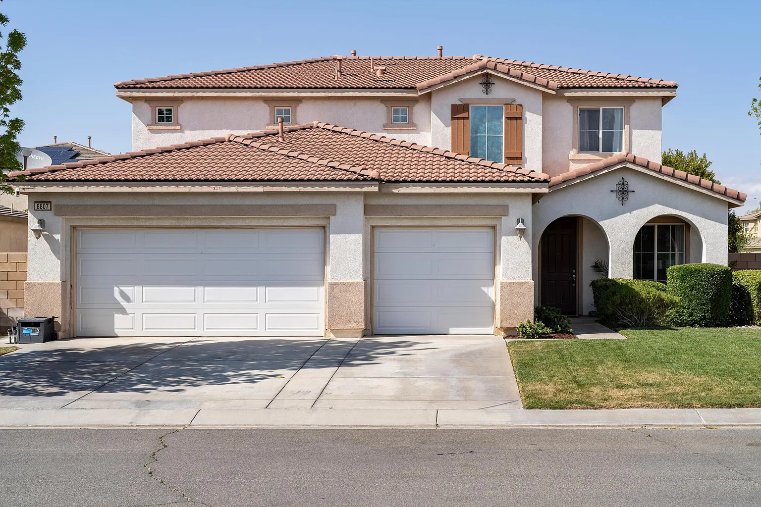 8807 Mora Ct photo 1