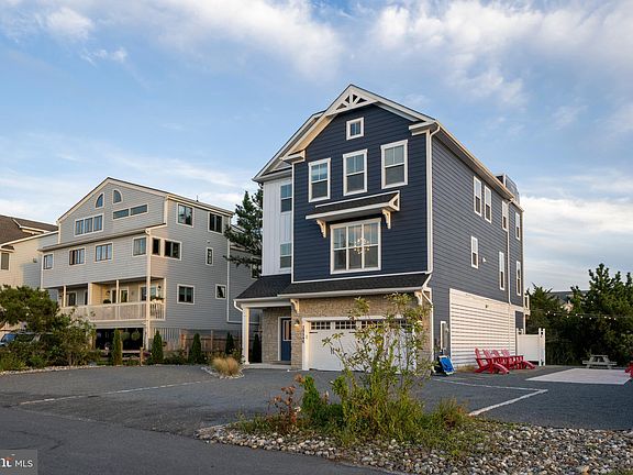 5th image of 39546 Admiral Rd