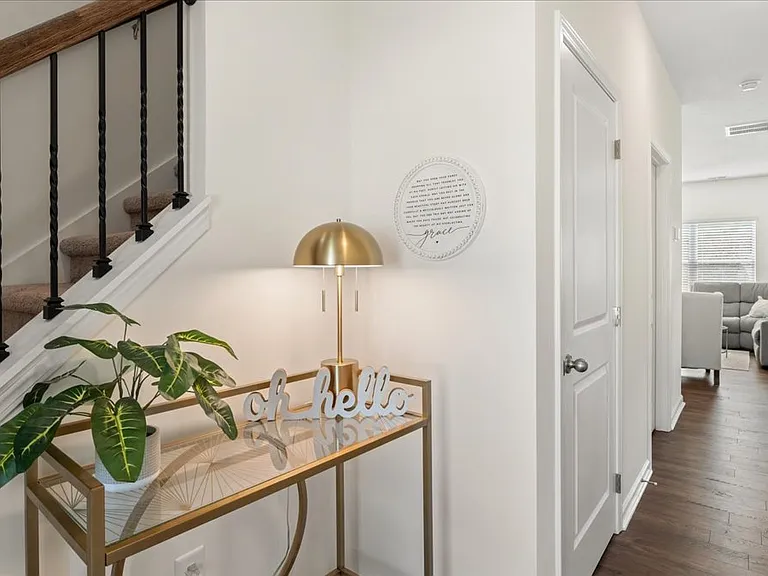 3416 Tyee Crossing Way #3416 — Photo 2