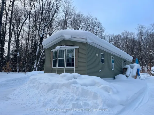 2406 S Portage Rd, Lake Of Bays, ON P1H 2J6