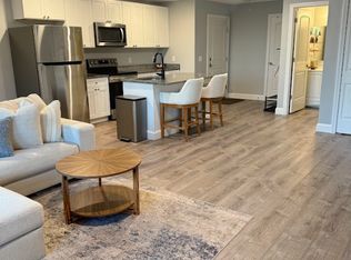 34 Patriots Ln #3415, Sanford, ME 04073