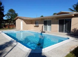4230 NW 23rd St, Lauderhill, FL 33313