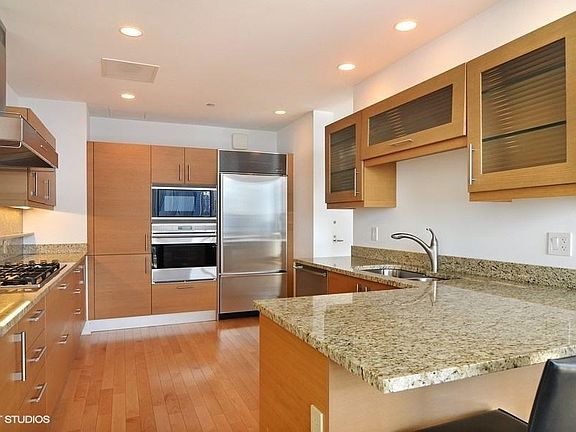 4th image of 401 N Wabash Ave Unit 43h