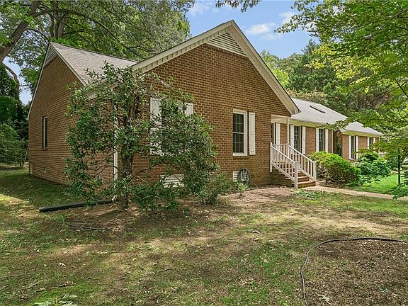 3rd image of 4741 Captain John Smith Rd