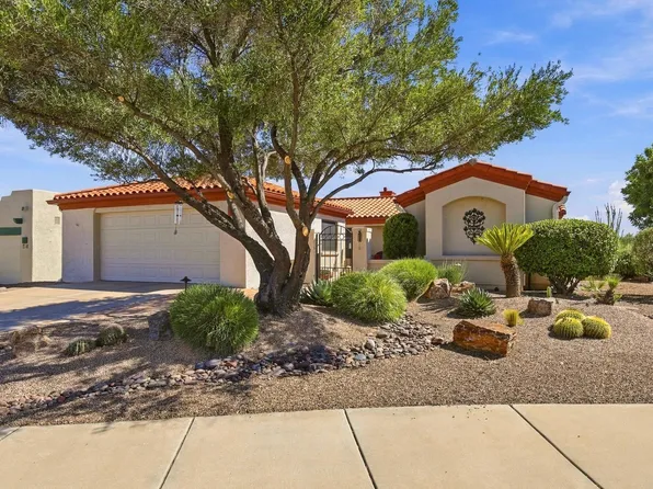 903 W Belltower Dr, Green Valley, AZ 85614