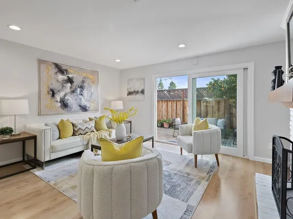 19945 Brenda Ct, Cupertino, CA 95014