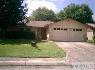 8123 Babe Ruth St, San Antonio, TX 78240