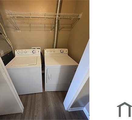 1st image of 1120 SE 11th St